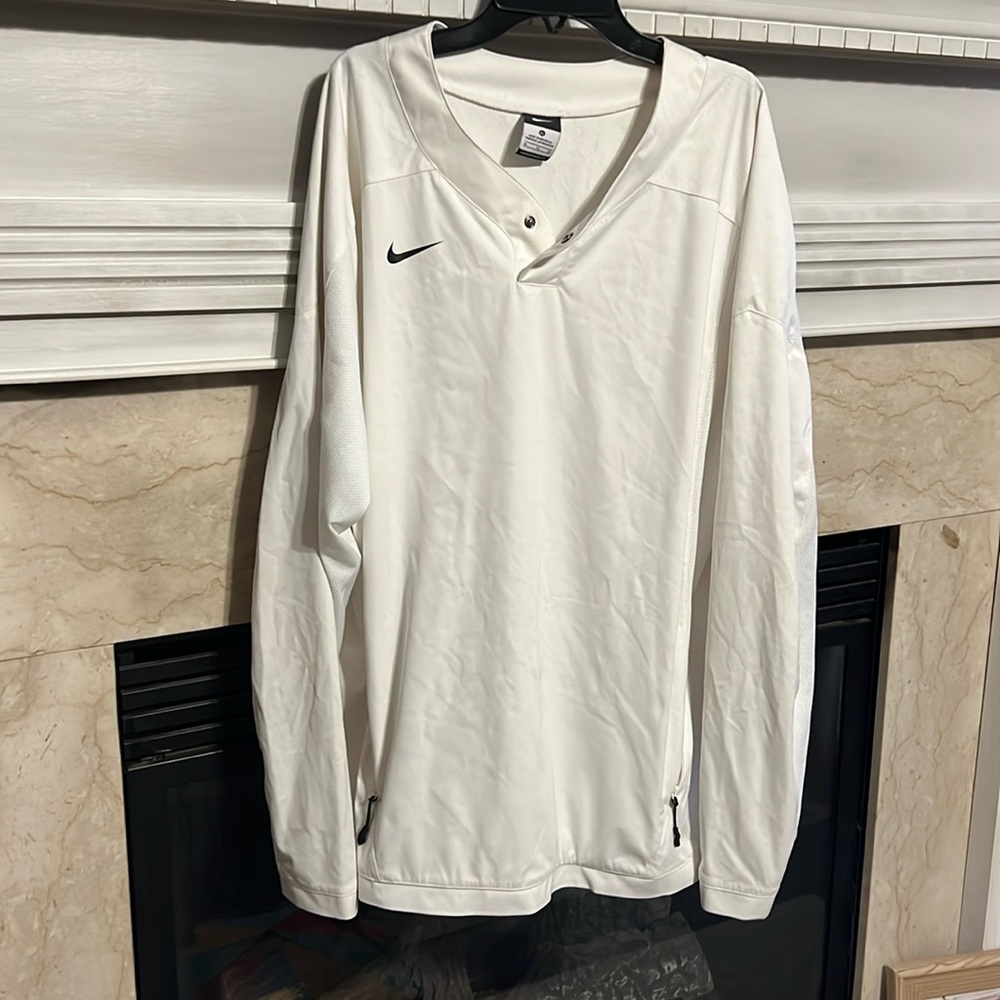 😀 Nike X-large pull over🌼